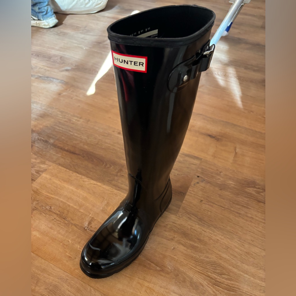 Brand New Hunter Rain Boots